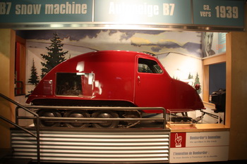 This image has an empty alt attribute; its file name is museum-2.jpg